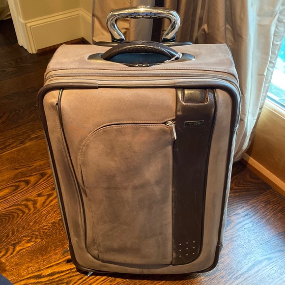 Tumi Bags Tumi Carry On Luggage Suitcase Prestige Line W Leather